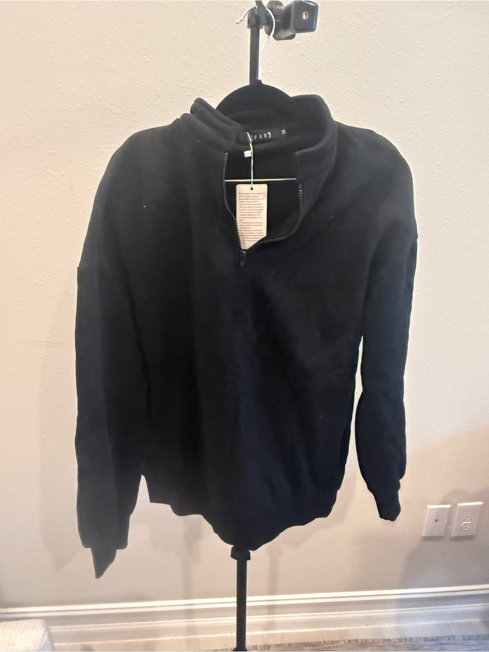 EFAN Black Fleece Quarter Zip Pullover Size Medium NWT